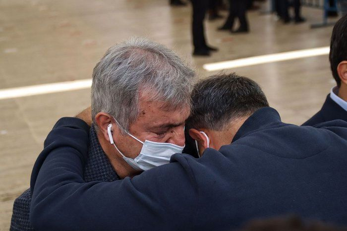 Özdemir Bayraktar son yolculuğuna uğurlandı cenazede Selçuk Bayraktar'dan duygusal konuşma