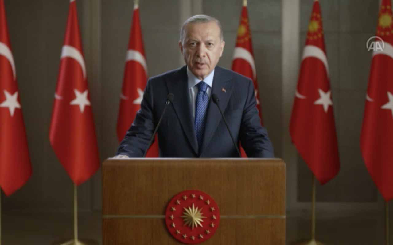 Cumhurbaşkanı Erdoğan'dan Muhtarlar Günü mesajı: Muhtar bile olamaz demişlerdi