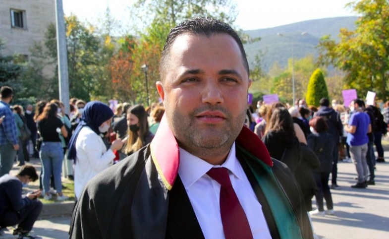 Münevver Karabulut'un avukatına skandal para teklifi! Cem Garipoğlu'nun mezarı mı açılıyor! Ölmediğine inanılıyor