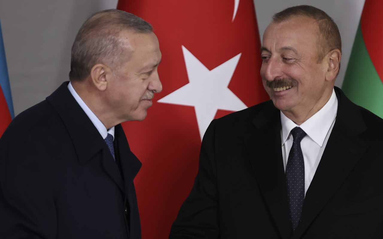 Cumhurbaşkanı Erdoğan o CHP'li isme tepki gösterdi! Aliyev 'Bu adamı kapıdan sokmam' demiş! Ülkeye ihanet etmiş!