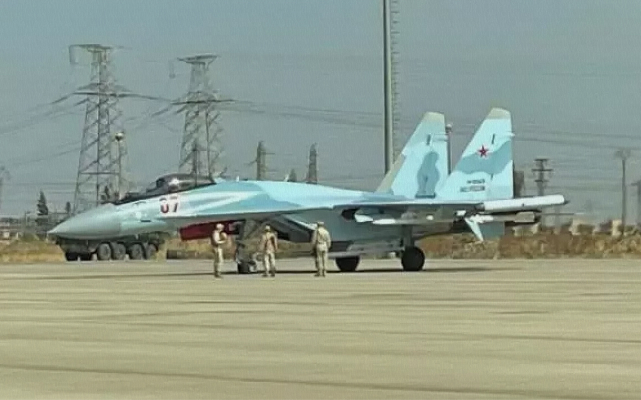 Suriye'nin kuzeyine Rus savaş uçakları konuşlandırıldığı iddia edildi