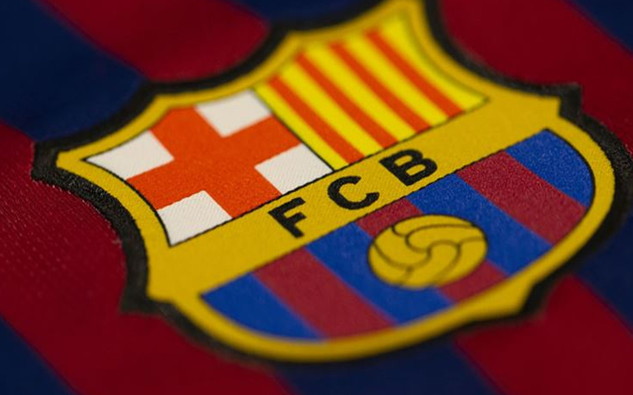 Barcelona Kulübü teknik direktör Ronald Koeman'ın görevine son verdi