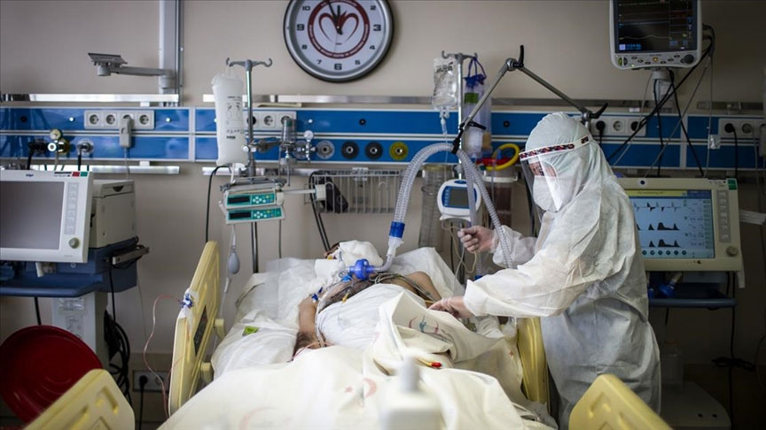 Doç. Dr. Ümit Savaşçı'dan korkutan sözler! "Koronavirüs hasar bırakıyor"