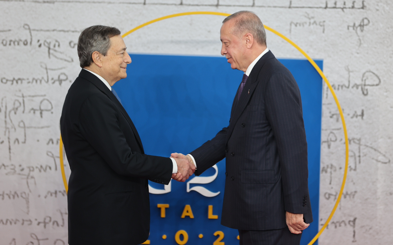Cumhurbaşkanı Erdoğan ve Draghi görüştü G20 zirvesinde önemli buluşma