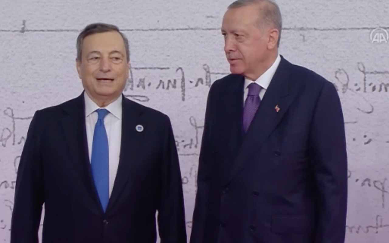 Cumhurbaşkanı Erdoğan G20'ye katılmak üzere merkeze geldi