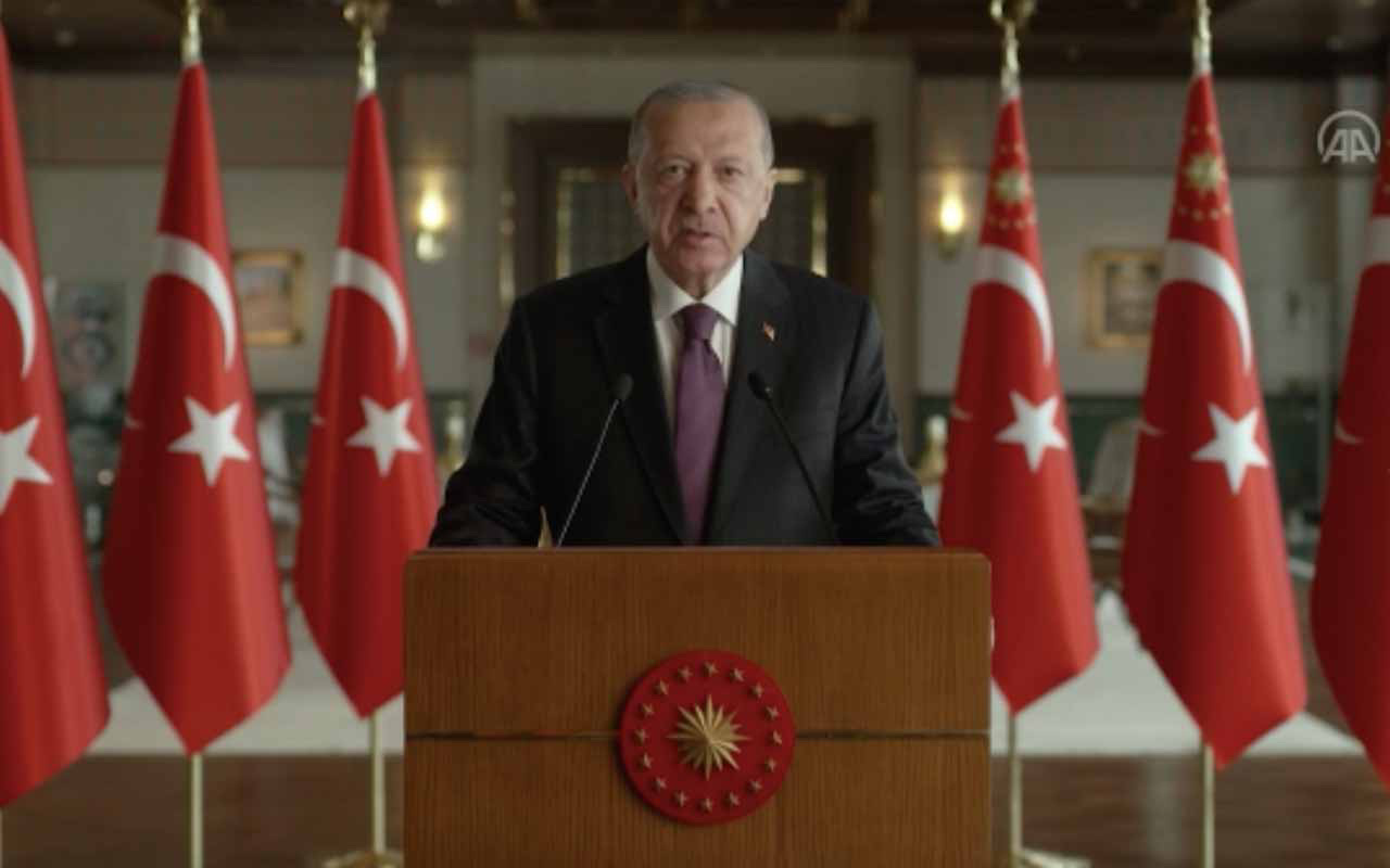 Cumhurbaşkanı Erdoğan'dan Türkiye 2023 Zirvesi'ne video mesaj