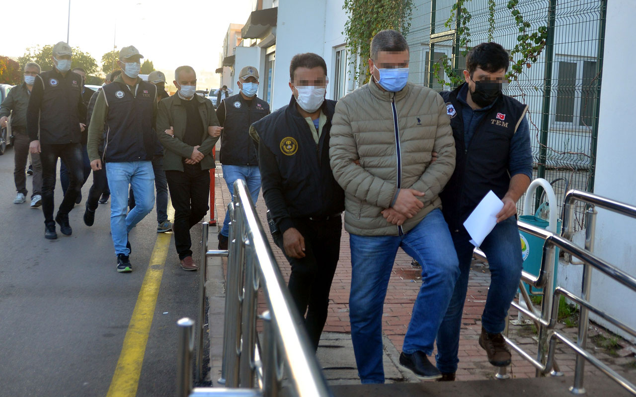 Adana ve Bingöl'de FETÖ operasyonu: 8 gözaltı aralarında doktor ve öğretmenler de var