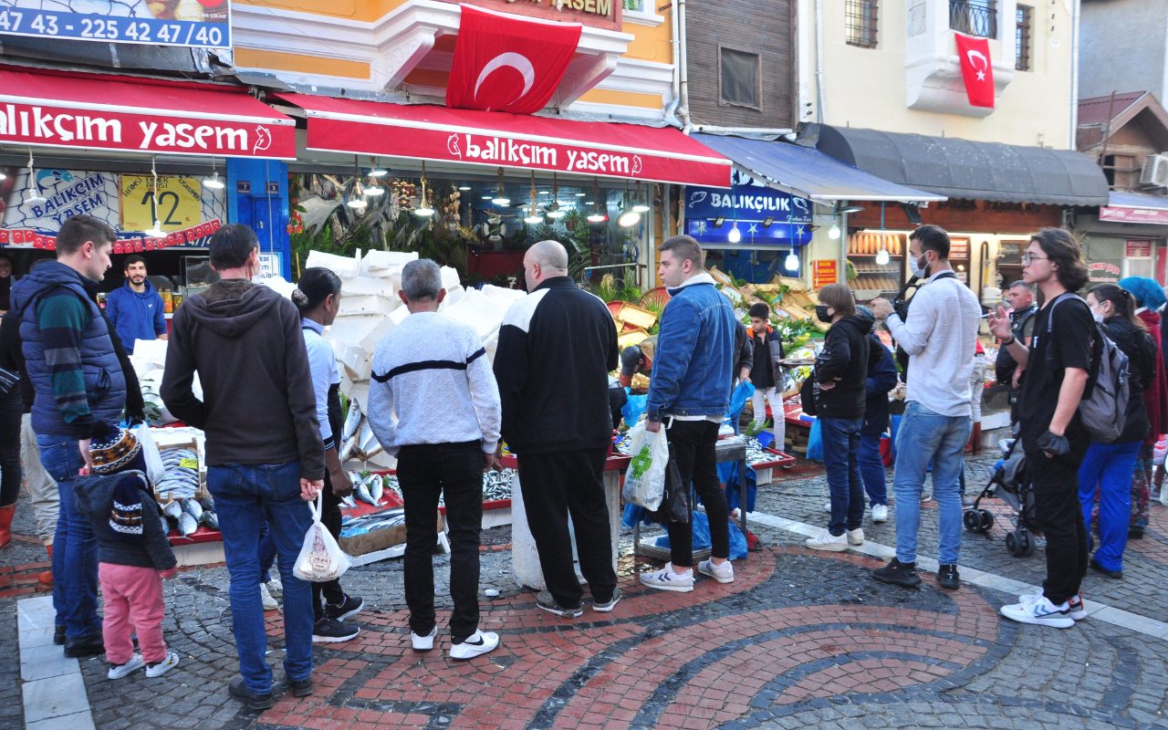 Edirne'de fiyatı duyan akın etti! Dakikalar içerisinde tonlarca satıldı