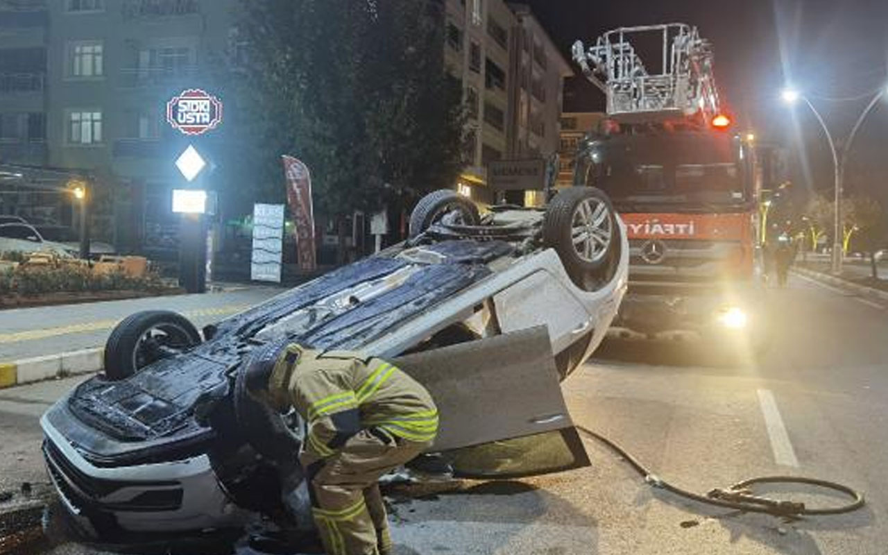 Tunceli'de otomobil takla attı metrelerce sürüklendi: 3 yaralı