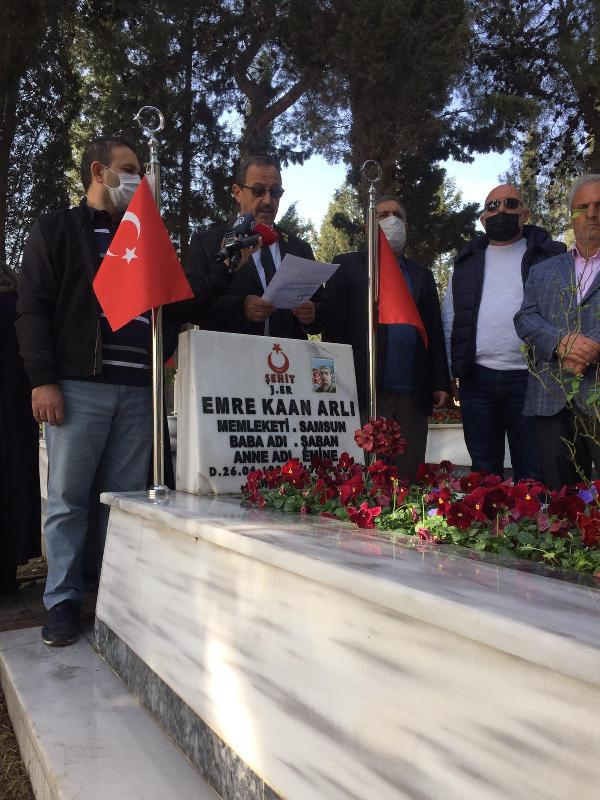 Kocaeli'de şehidin mezarına çirkin saldırı! Türklere küfür etti: Valilikten açıklama geldi