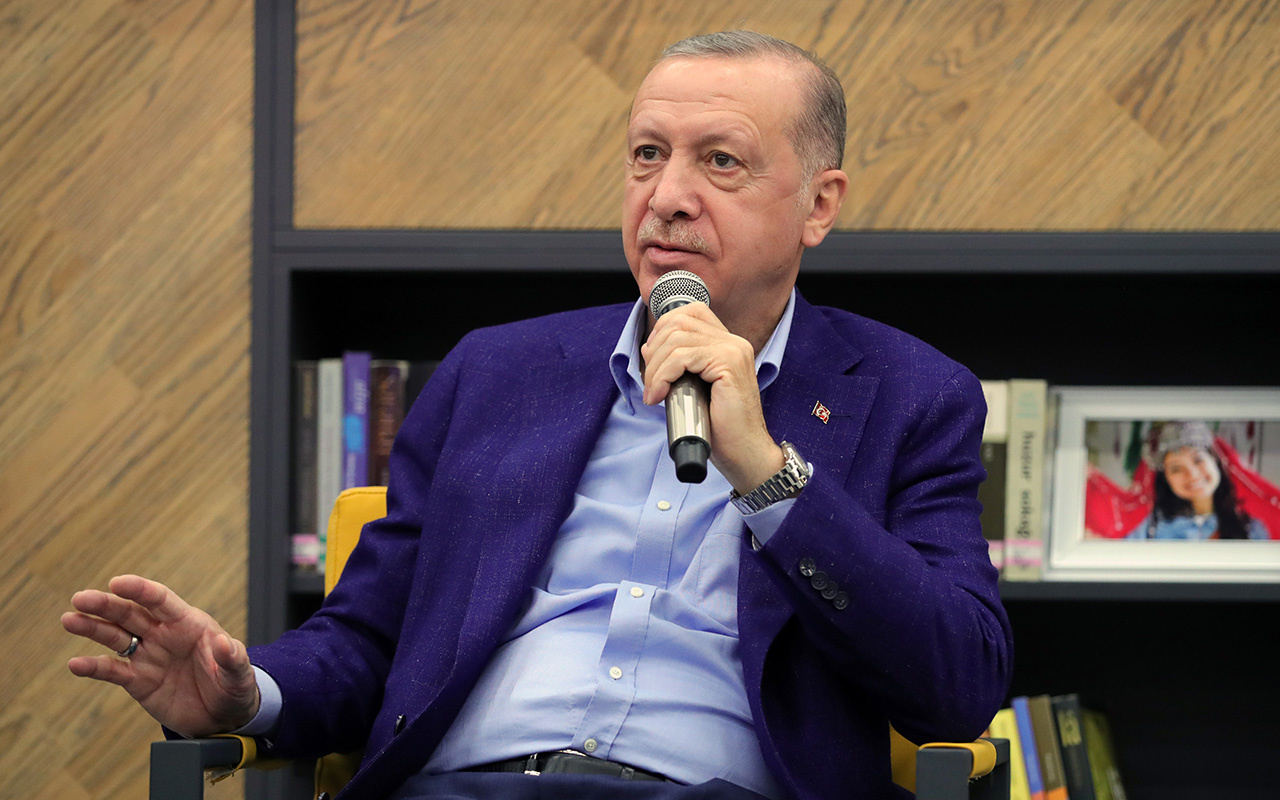 Cumhurbaşkanı Erdoğan'dan HDP'ye İstiklal Marşı tepkisi