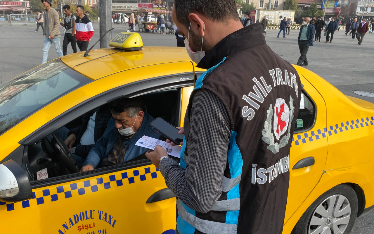 İstanbul'da 30 yıllık taksici meslektaşlarına isyan etti