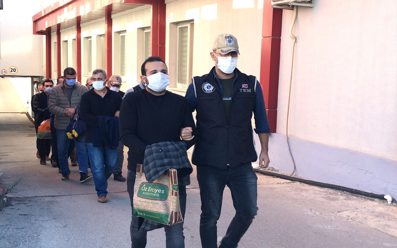 Adana merkezli FETÖ/PDY operasyonu! Yakalanan 5 zanlı tutuklandı