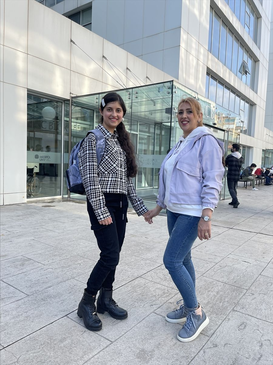 Türkçe aşkı, İranlı anne-kızı İstanbul'da üniversite arkadaşı yaptı
