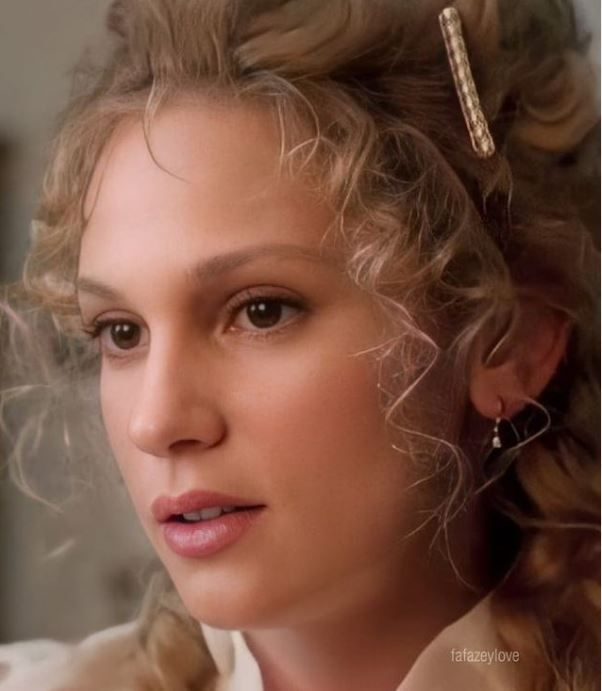 Farah Zeynep Abdullah yeni saçlarıyla takipçilerinden tam not aldı