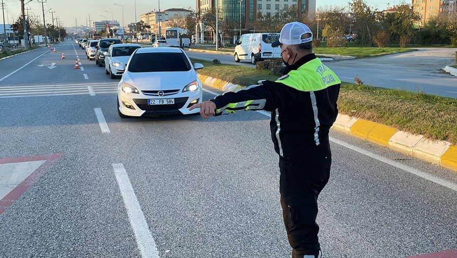 Güneş gözümü alıyor bahanesi kurtaramadı aracınız trafikten men edilebilir