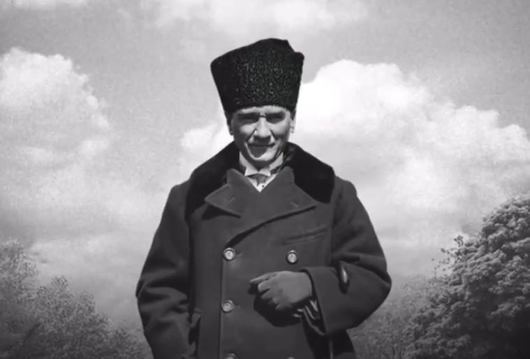 Orhan Pamuk 'Veba Geceleri' kitabında Atatürk'e hakaret mi etti? İşte ilk açıklama...