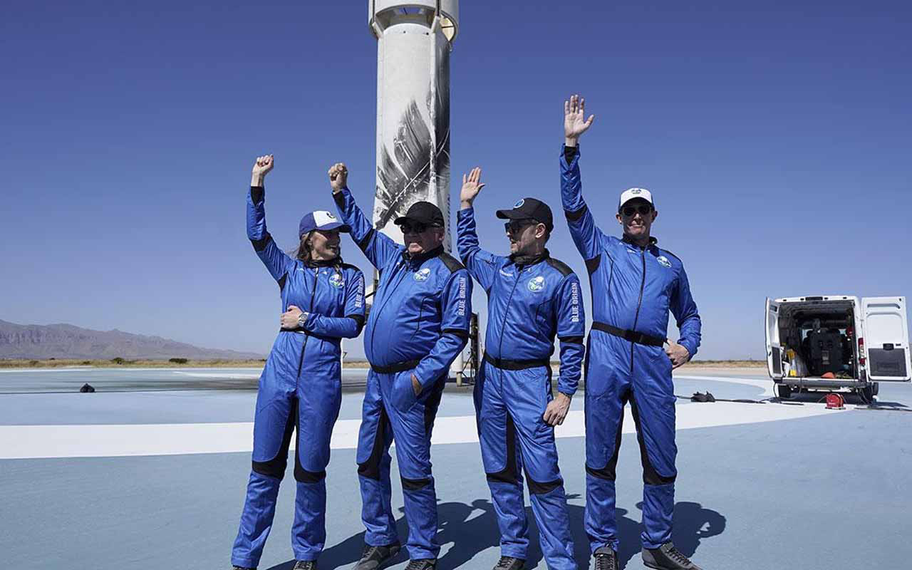 Blue Origin'le uzaya çıkmıştı uçak kazasında öldü