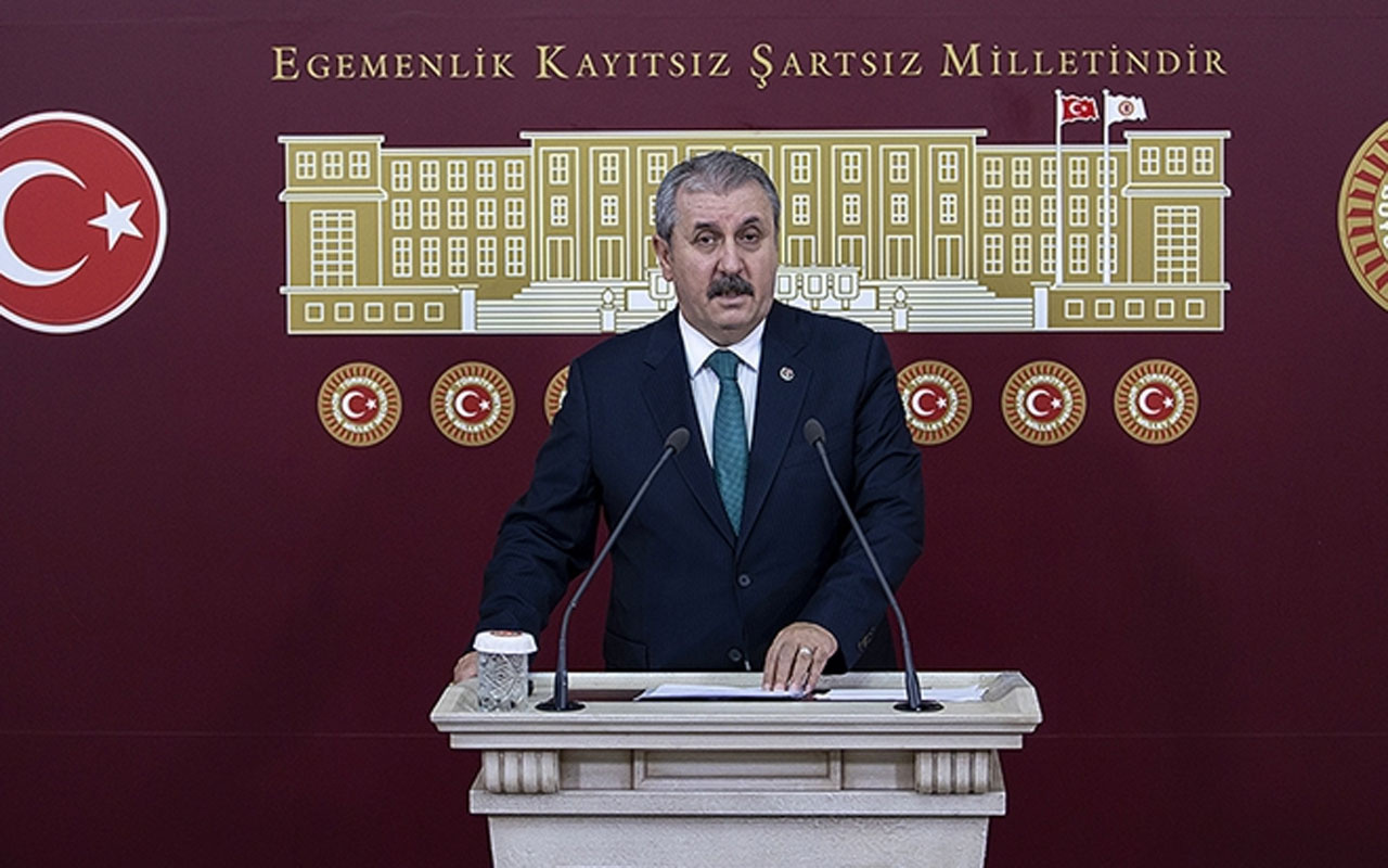 Büyük Birlik Partisi Genel Başkanı Mustafa Destici asgari ücret önerisini açıkladı