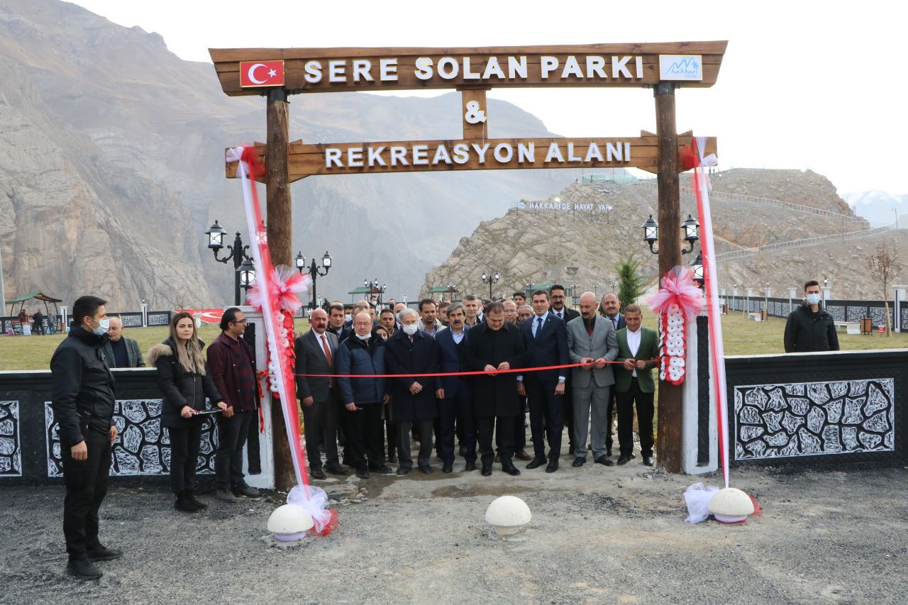 Hakkari'de terörle anılan Zap Vadisi'ne seyir terası