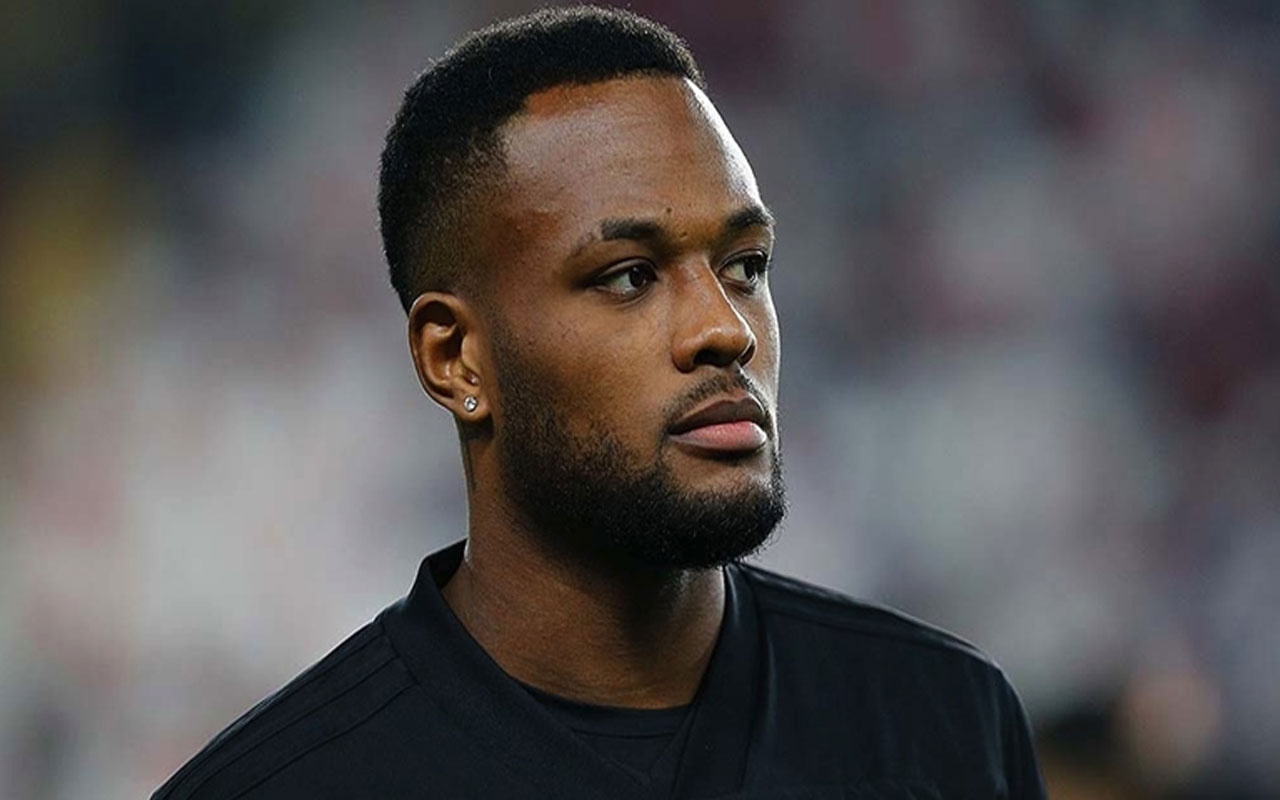 Beşiktaş'ta Cyle Larin krizi! Teklifi kabul etmedi