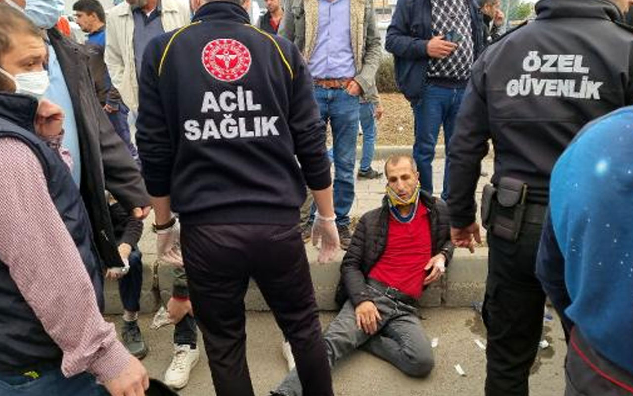 Adana'da kamyonet ile minibüs çarpıştı! 10 kişi yaralandı