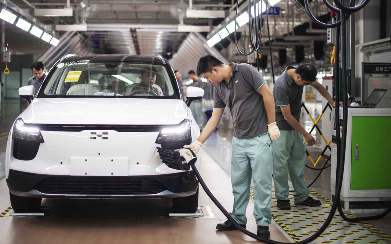 Çin'in Ciangsu eyaleti 2025'te yılda 500 bin elektrikli araç üretmeyi hedefliyor