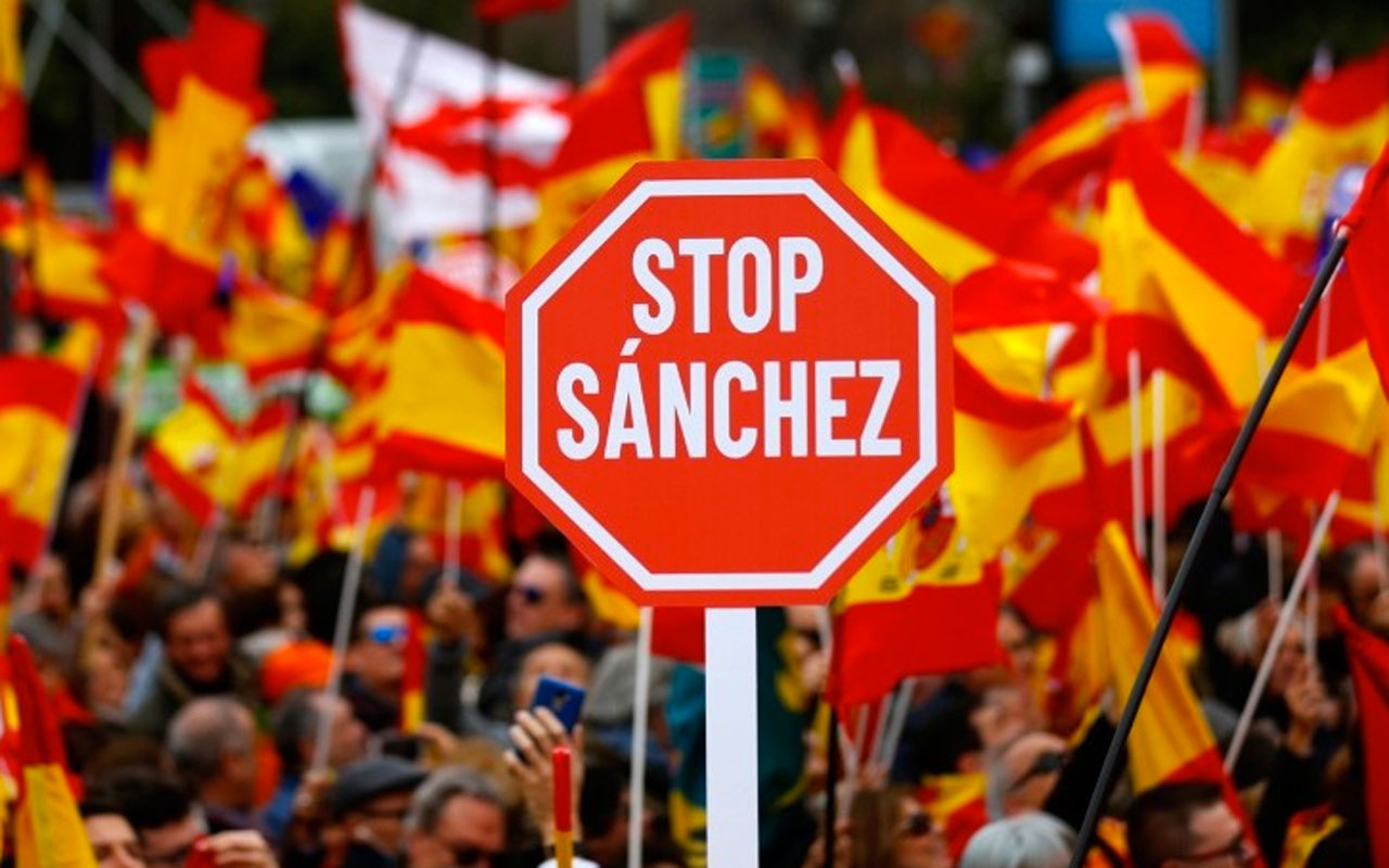 İspanya'da çiftçiler üretim maliyetlerindeki artış nedeniyle protesto kararı aldı