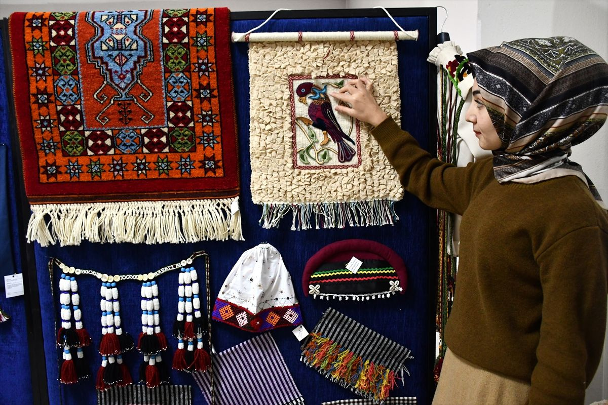 Sivas'ın kültürel değerleri geleneksel el sanatlarıyla yaşatılıyor