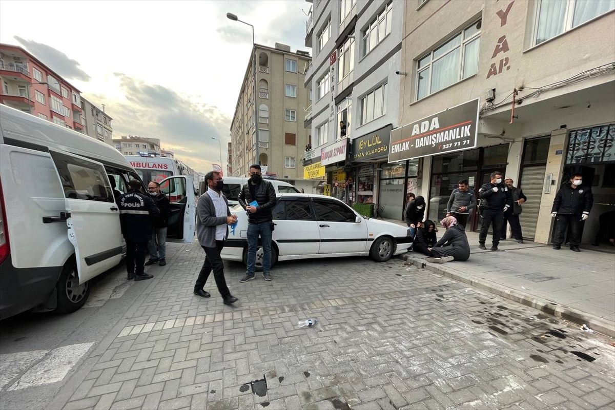 Kayseri'de dehşet! Annesini öldürüp babasını bıçakladı