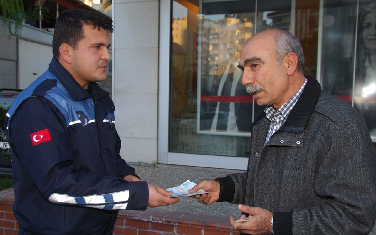 Adana'da dürüstlüğüyle haberlere çıkmıştı o zabıtanın dolandırmadığı kimse kalmadı