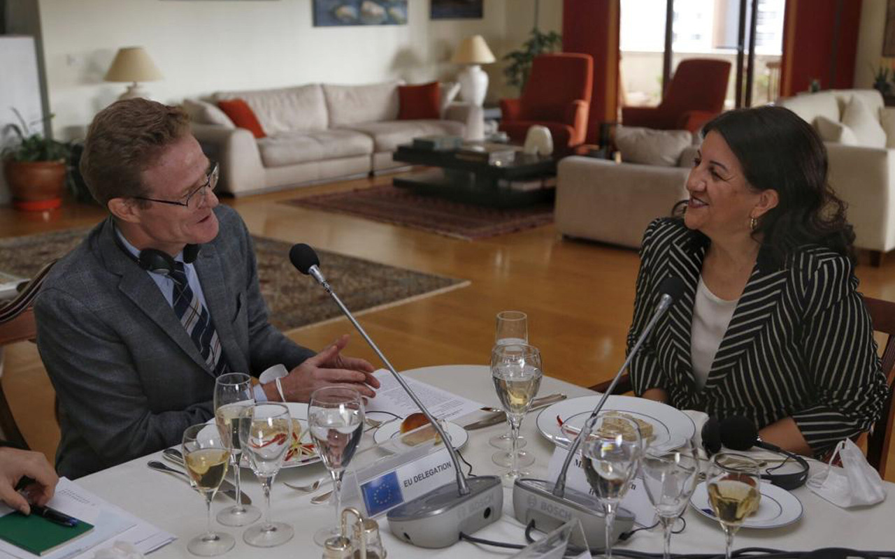 Pervin Buldan, AB ülkeleri büyükelçileriyle yemekte buluştu