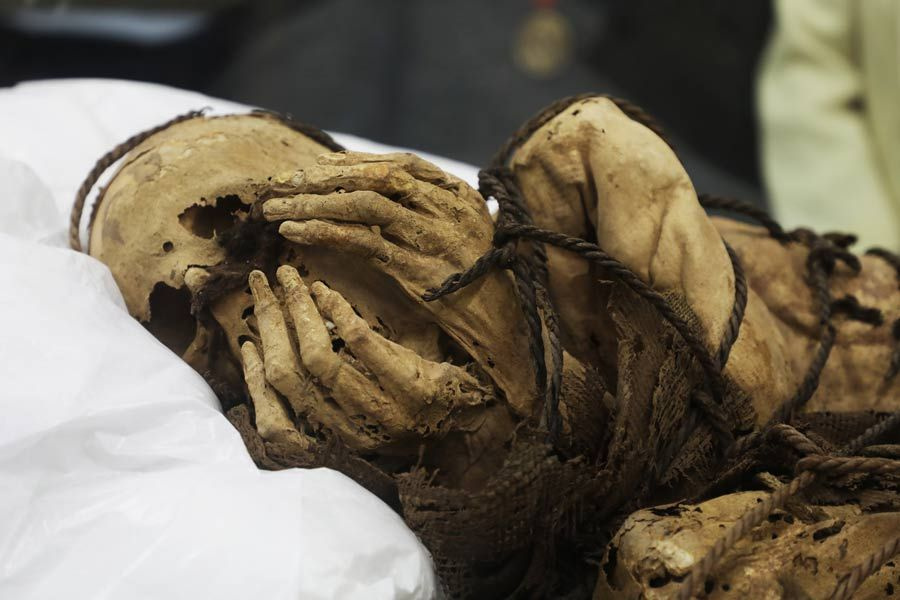 800 yaşında kadın mumyası bulundu görüntüsü tüyler ürpertti