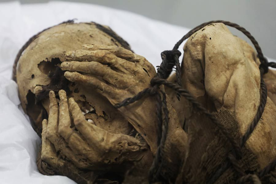 800 yaşında kadın mumyası bulundu görüntüsü tüyler ürpertti