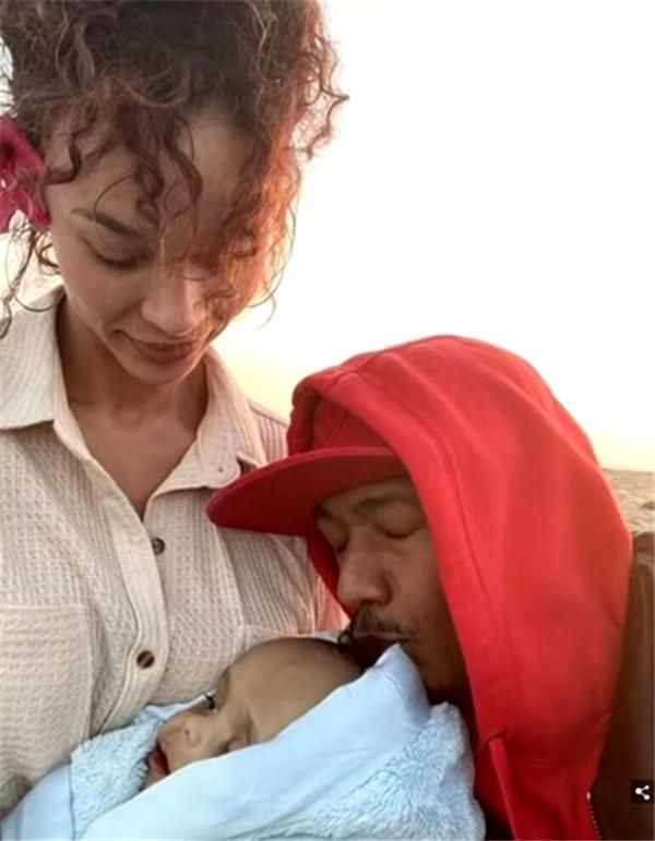 Ünlü oyuncu Nick Cannon 5 aylık bebeğini kaybetti Gözyaşlarıyla duyurdu!