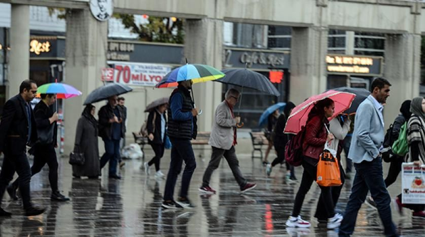 İstanbullular dikkat saat verildi! Orhan Şen açıkladı çarşamba günü İstanbul'a kar geliyor