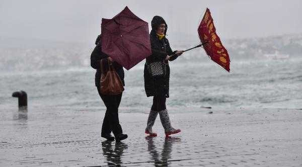 İstanbullular dikkat saat verildi! Orhan Şen açıkladı çarşamba günü İstanbul'a kar geliyor