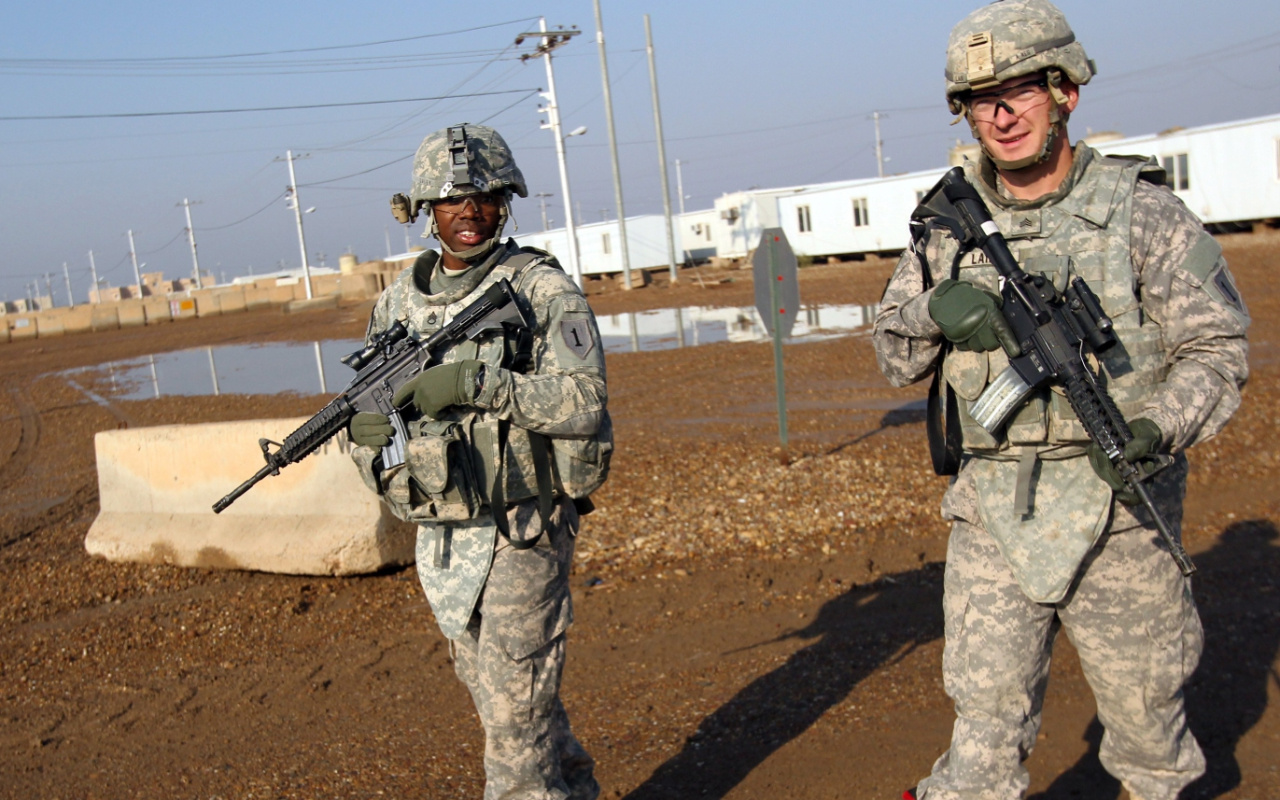 Irak'tan çekileceğini açıklayan ABD ordusu Erbil'deki Hariri Üssü'nü genişletiyor