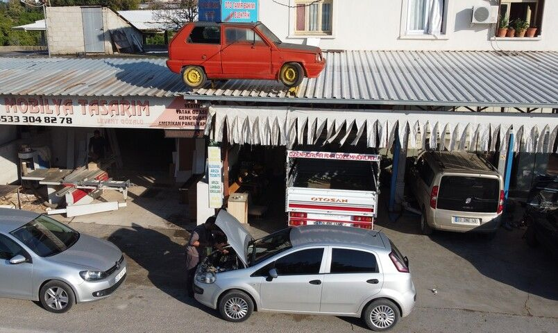 Mersin'de bu çatıyı gören şaştı kaldı! Herkes fotoğrafını çekti: Hemen buluyorlar