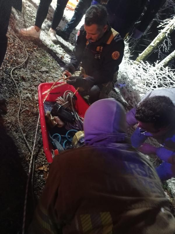 Bursa'da yaşandı! Kar yağışını izlemek için çıktığı tepede tuvaletini yaparken uçuruma yuvarlandı