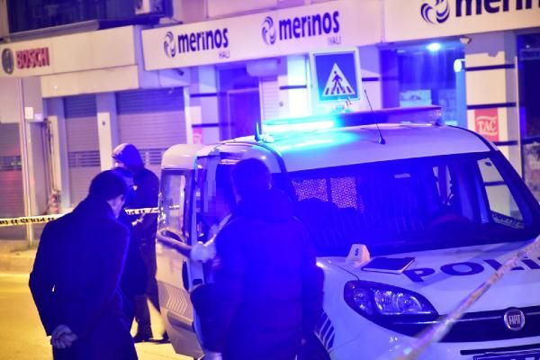 İzmir'de düğünde 'halay başı olma' kavgası kanlı bitti: 1'i ağır 3 yaralı