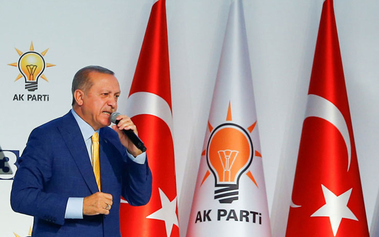 Seçim hazırlığı! Cumhurbaşkanı Erdoğan belediye başkanlarıyla kampa giriyor