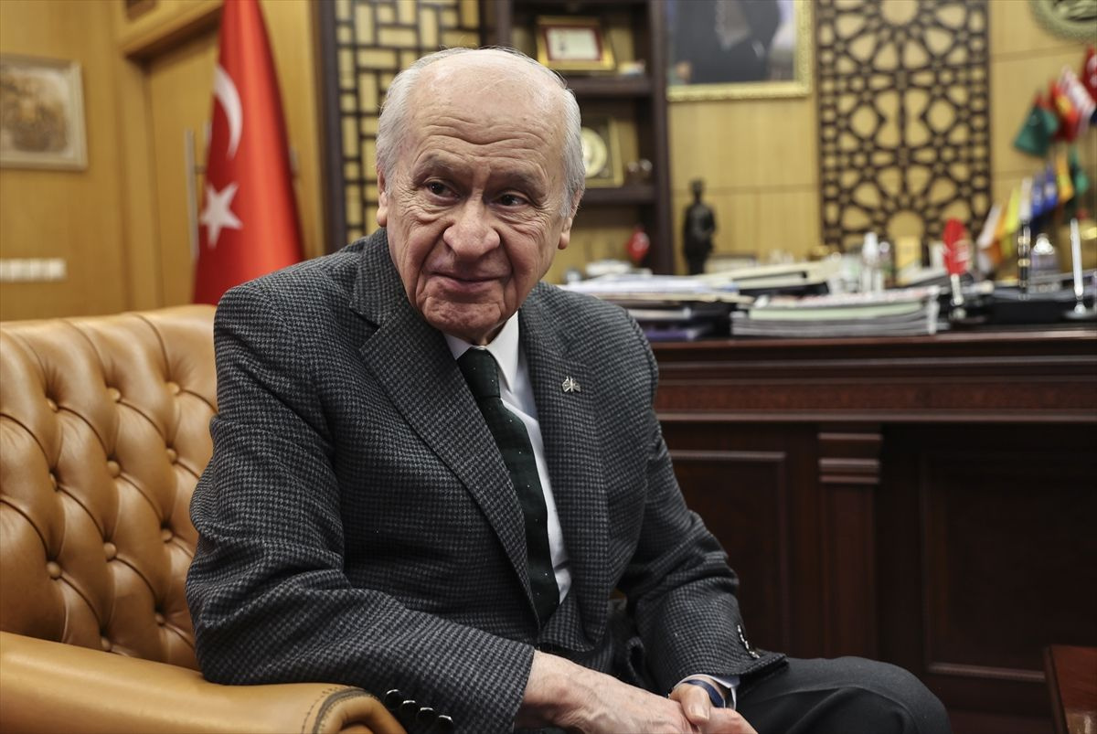 MHP Genel Başkanı Bahçeli AA'nın "Yılın Fotoğrafları" oylamasına katıldı