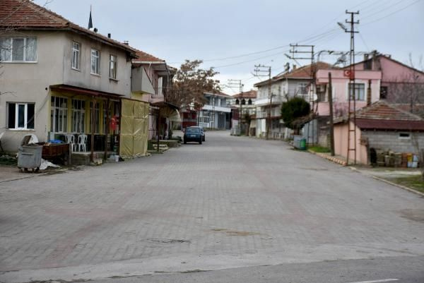 Edirne'de gönüllü karantina! Camiler, iş yerleri kapatıldı düğün ve mevlit yasaklandı