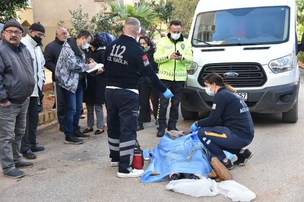 Antalya'da kamyonetin altında kalan kadın öldü! Sürücü ve eşi gözyaşlarına boğuldu