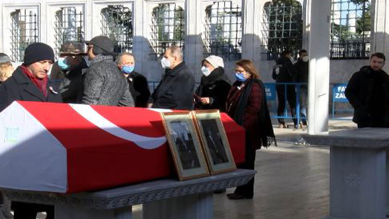 Devlet sanatçısı Prof. Dr. Alaeddin Yavaşca son yolculuğuna uğurlandı! Ayten Yavaşca: Yarım gitti