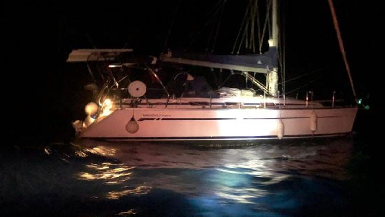 Tekne ile Yunanistan'a kaçmaya çalışan FETÖ şüphelileri yakalandı