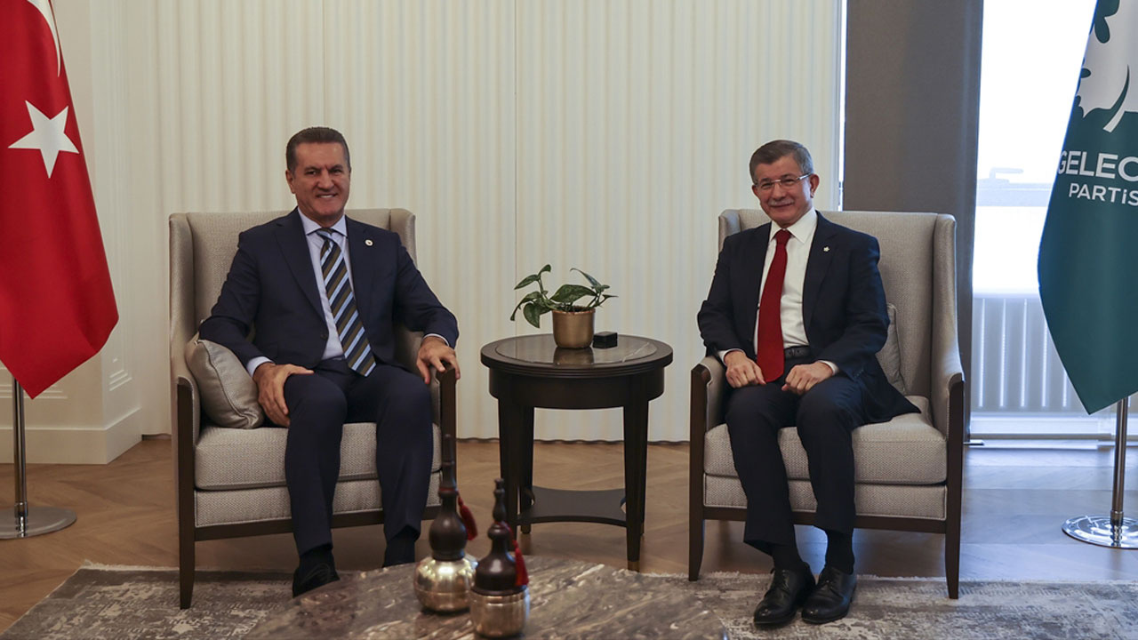 Ahmet Davutoğlu Mustafa Sarıgül ile bir araya geldi İBB'ye teftiş açıklaması