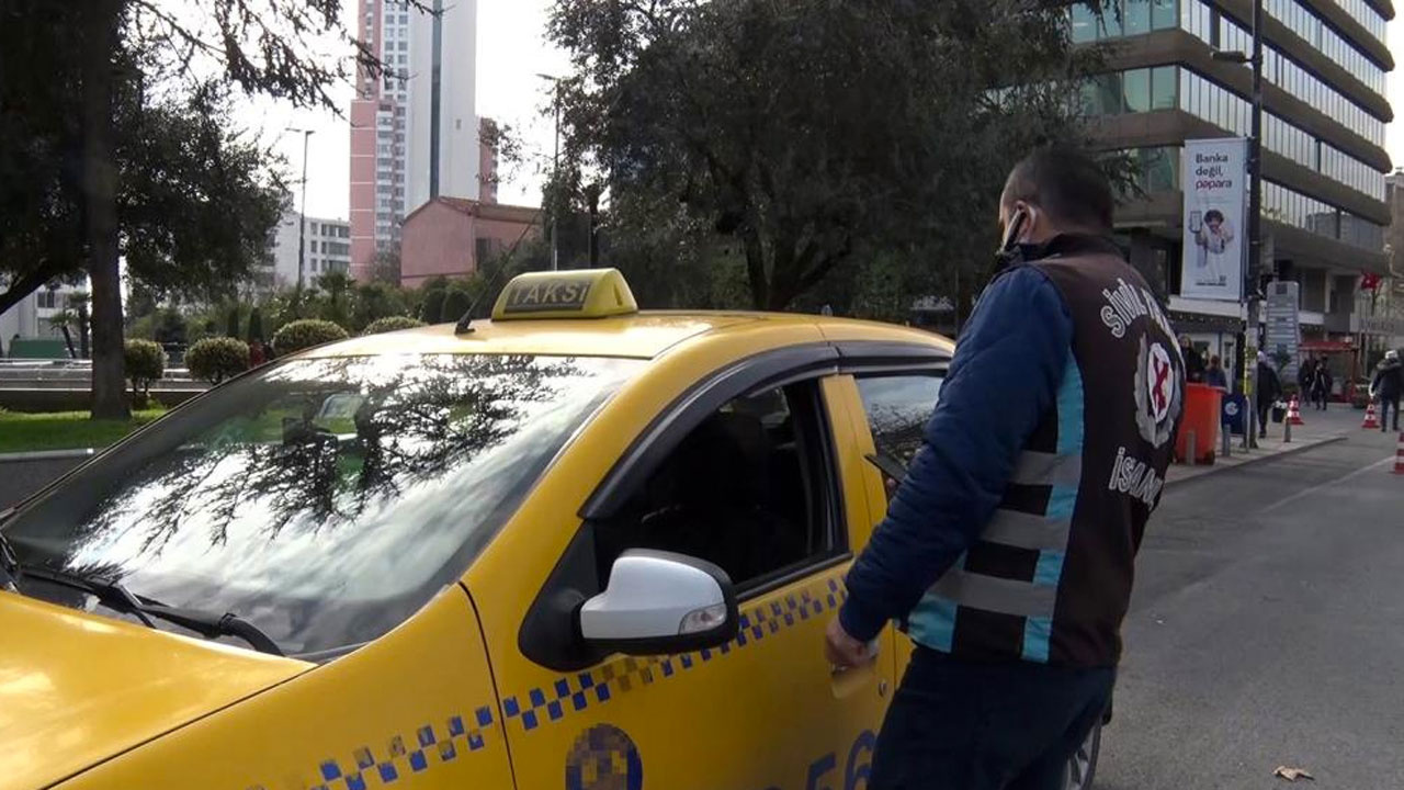 Taksiye çakar taktıran şoförün başka bir suçtan arandığı ortaya çıktı