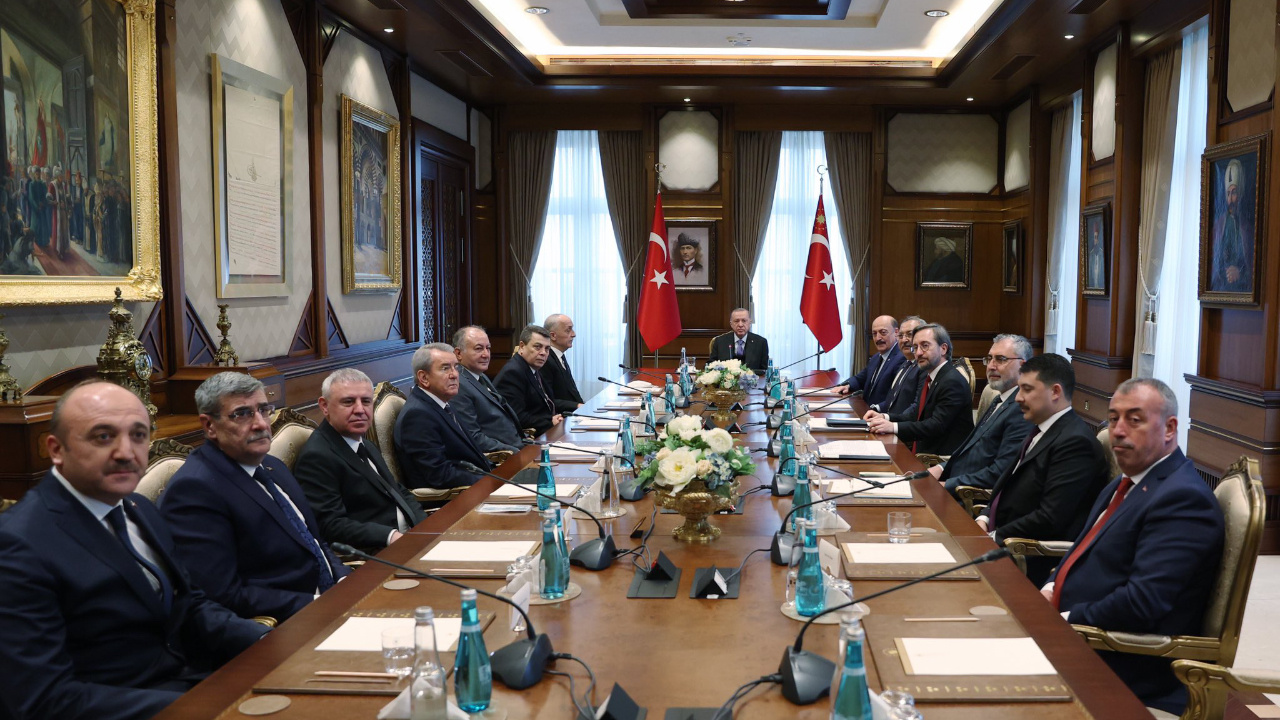 Cumhurbaşkanı Erdoğan Bakan Bilgin ve Türk İş heyetini kabul etti